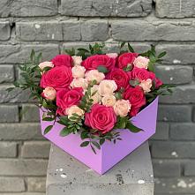 Цветочная композиция из Розы в коробке в Некрасово