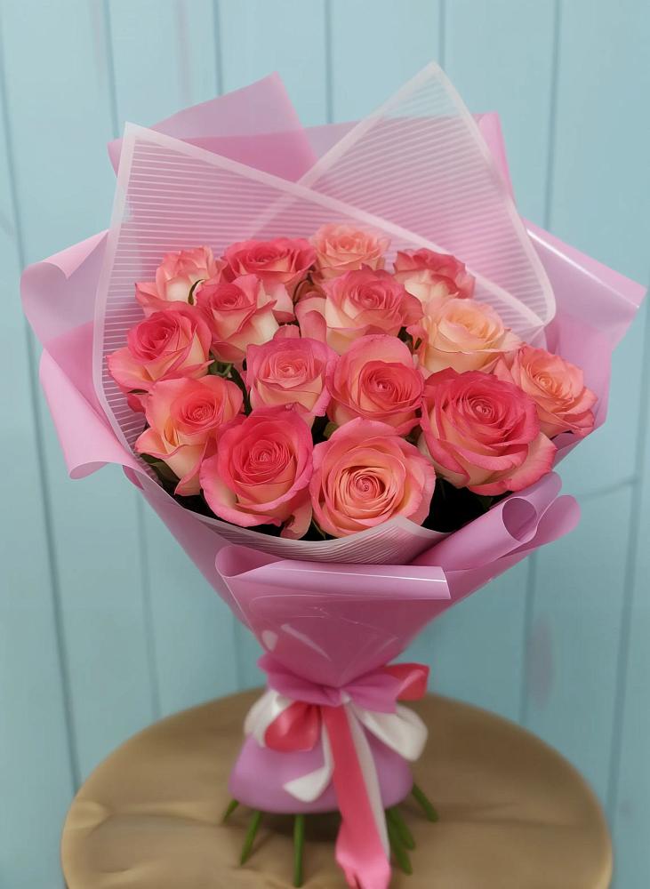 Букет 15 Розовых роз Равель в Некрасово