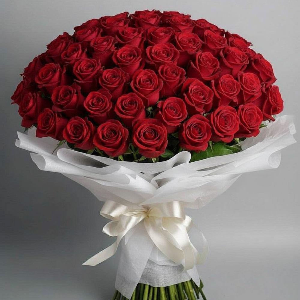 Букет 101 Красная роза Блэк Мэджик в Некрасово