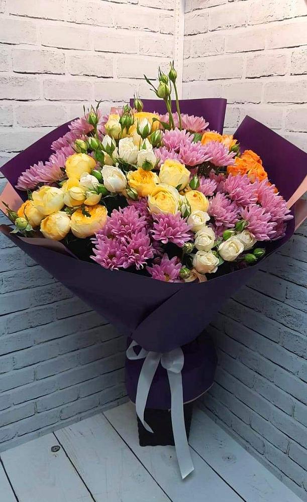 Букет цветов из: Хризантемы и Розы в Некрасово