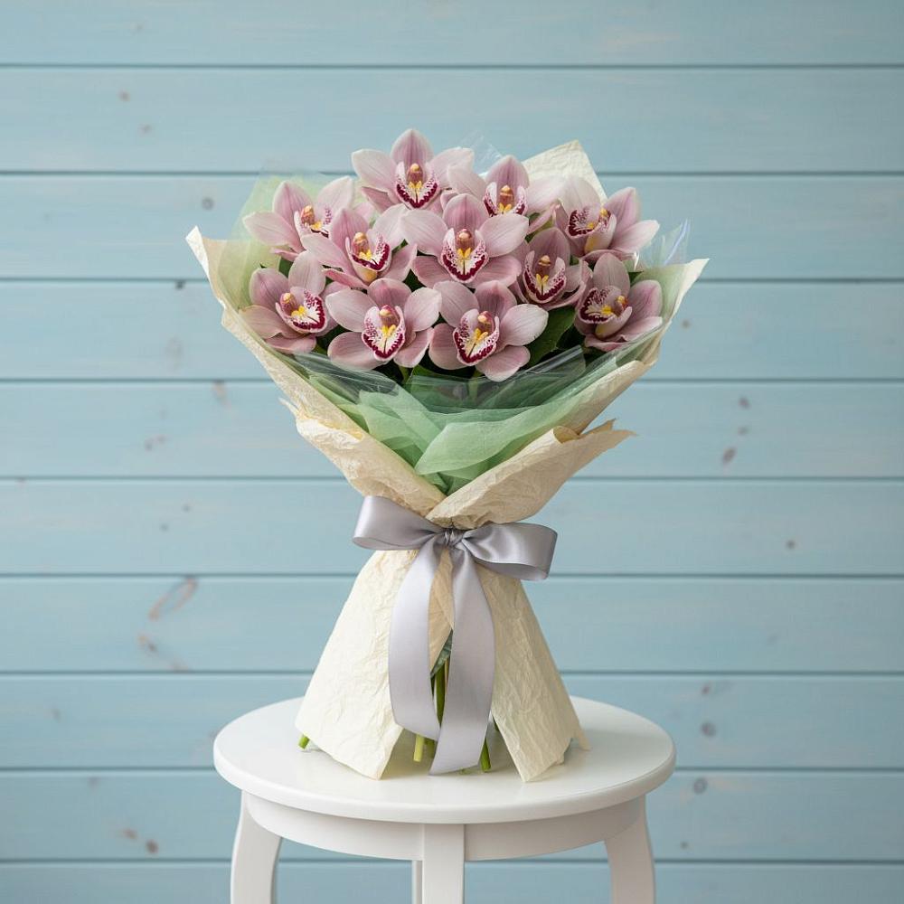 Букет цветов из: Орхидеи и Розы в Некрасово