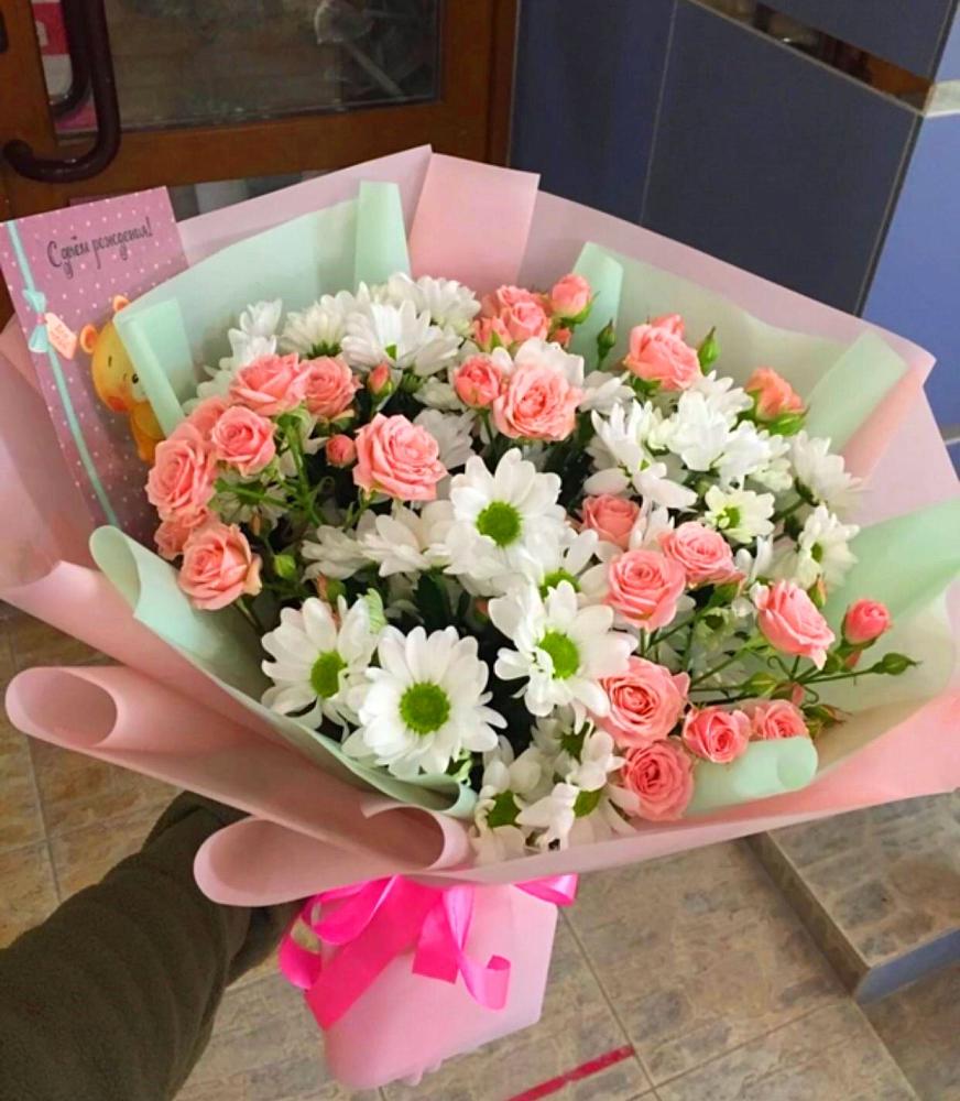 Букет цветов из: Розы и Хризантемы в Некрасово