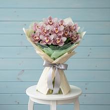 Букет цветов из:  Орхидеи и Розы в Некрасово