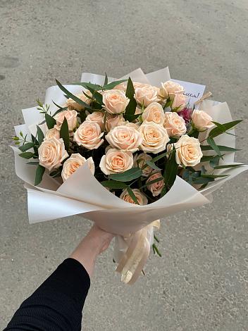 Букет Кремовые розы Латте в Некрасово