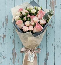 Букет цветов из:  Розы в Некрасово