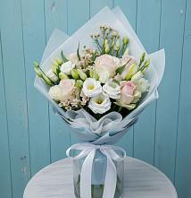 Букет цветов из:  Розы и Лизиантусы в Некрасово
