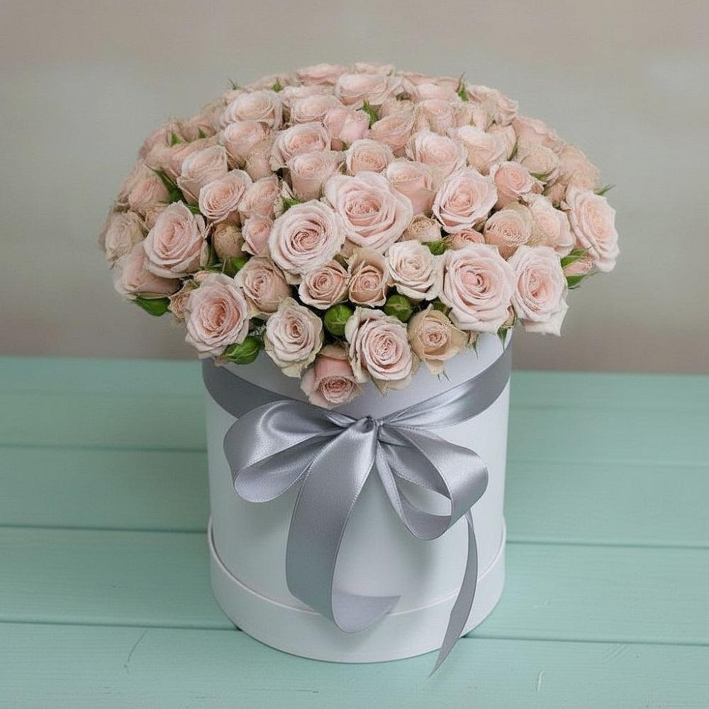 Цветочная композиция из Розы в шляпной коробке в Некрасово